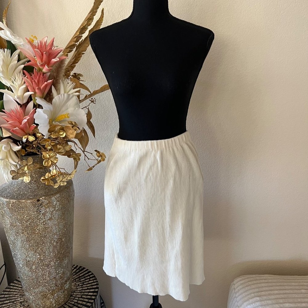 Moda Intl Vintage Cream Cotton Knee-length Ribbed Stretchy Skirt